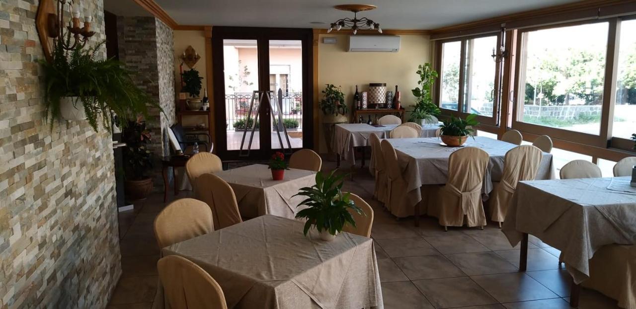 Hotel La Conca Villa San Giovanni Exterior foto
